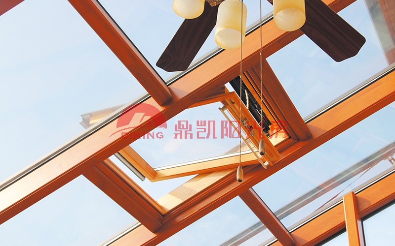 陽(yáng)光房怎么選門(mén)窗？快來(lái)抄！